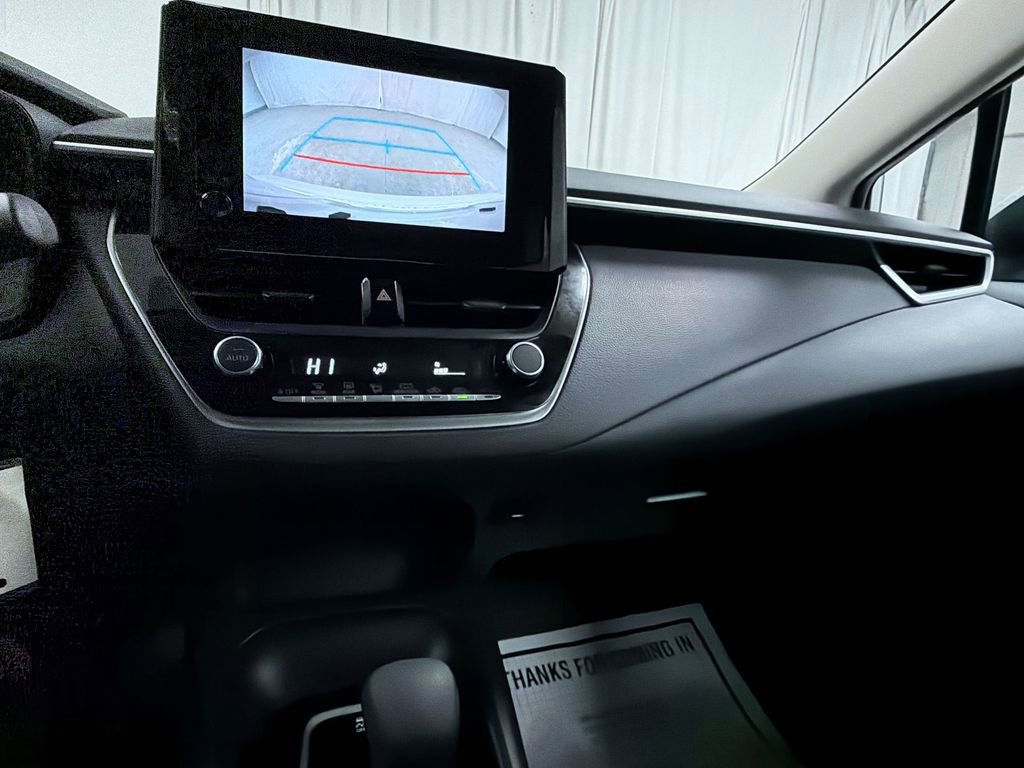 Certified 2025 Toyota Corolla LE image 21