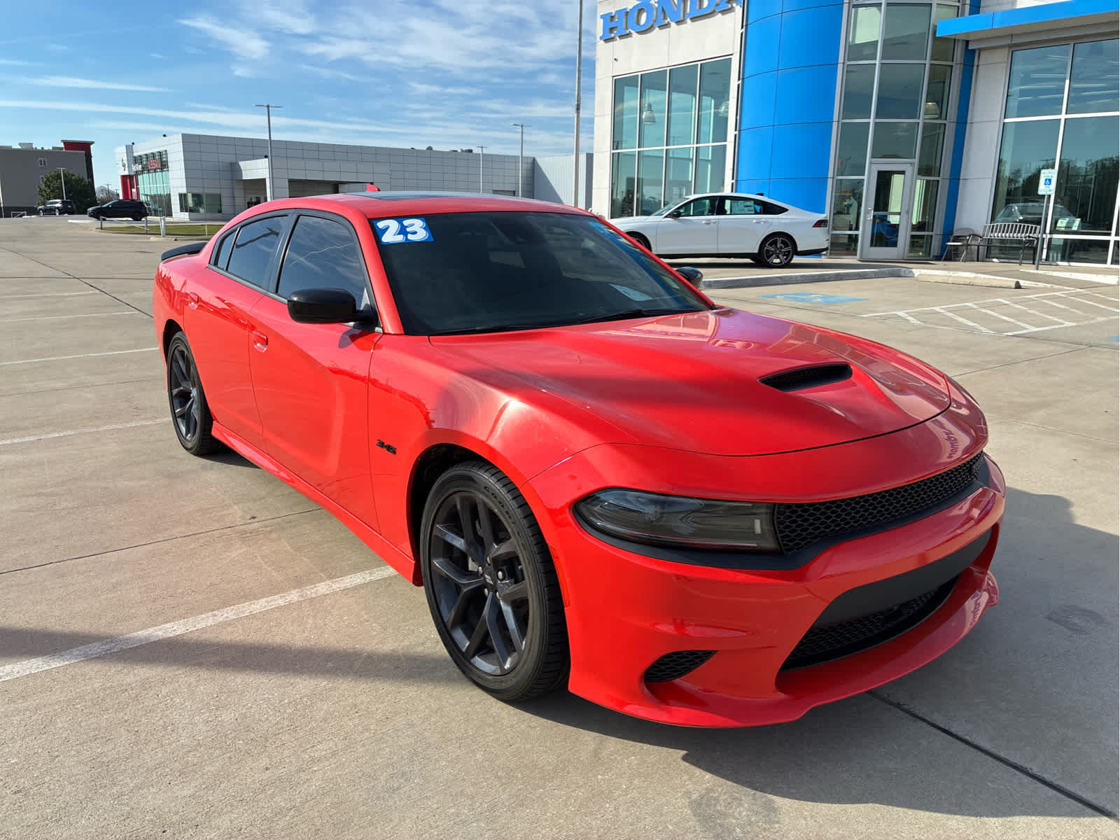 Used 2023 Dodge Charger R/T w/ Blacktop Package RWD image 3