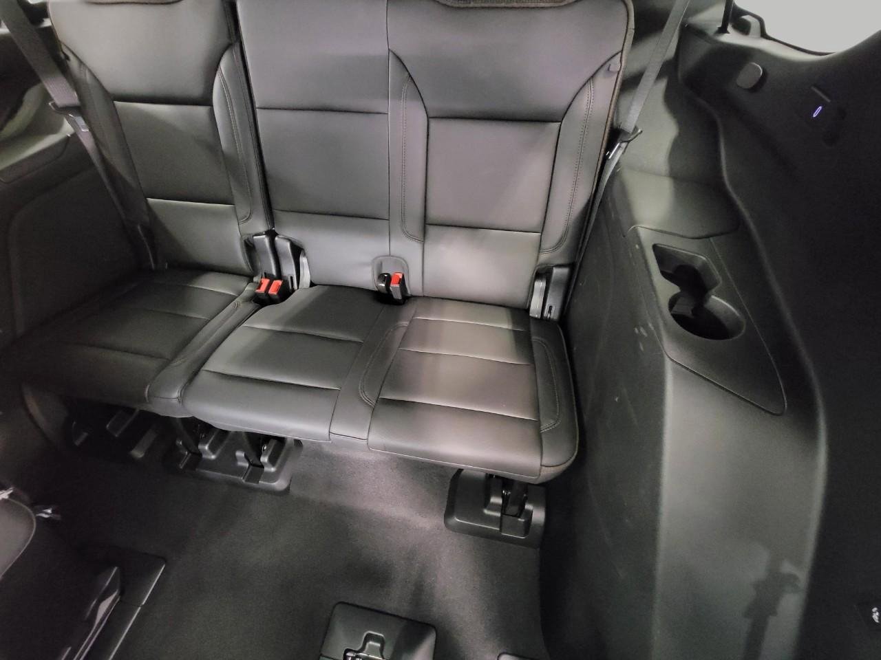 Used 2024 Chevrolet Tahoe High Country image 30