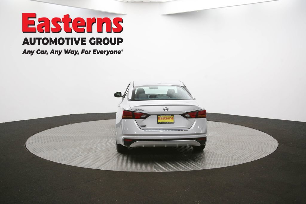 Used 2022 Nissan Altima 2.5 SV image 36