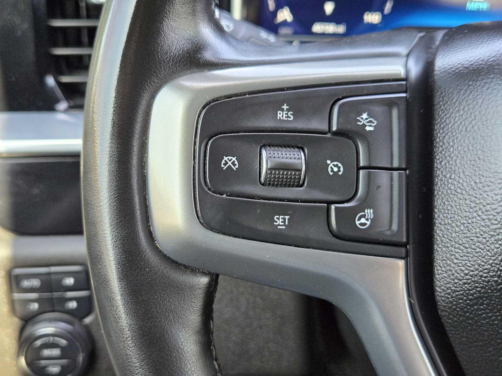 Certified 2024 Chevrolet Silverado 3500 LTZ w/ LTZ Convenience Package AWD/4WD image 27