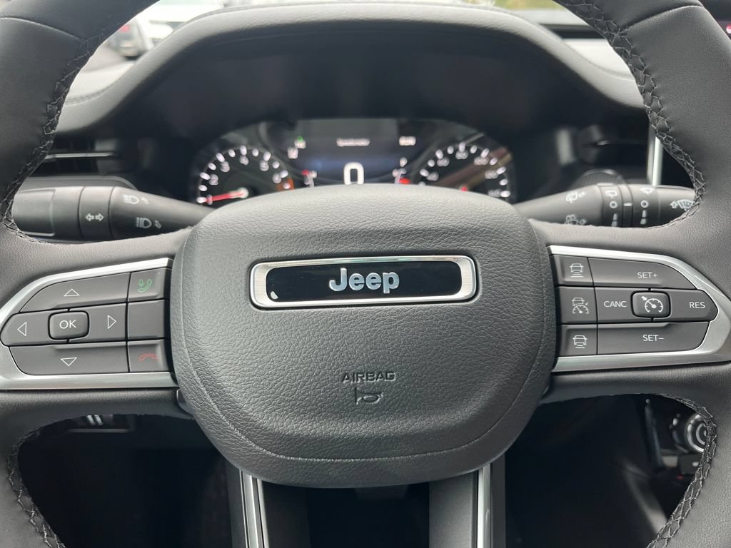 New 2026 Jeep Compass Limited AWD/4WD image 15