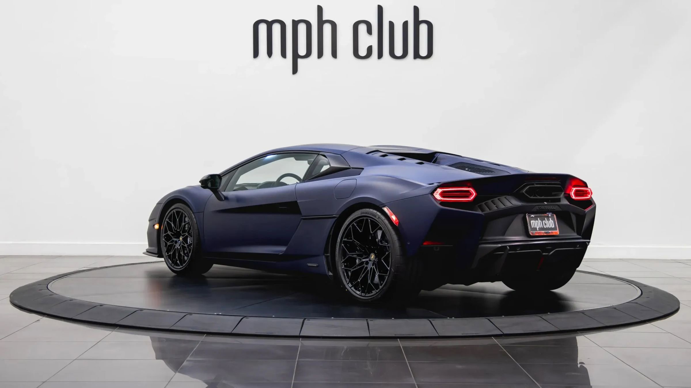 Used 2026 Lamborghini Temerario image 4