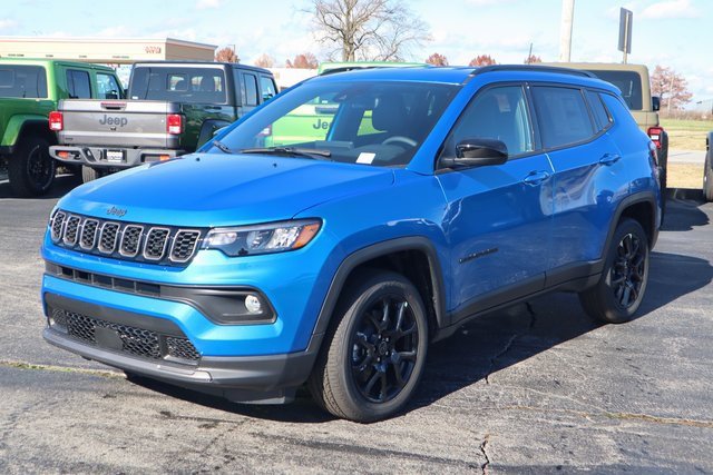 New 2026 Jeep Compass Latitude image 17