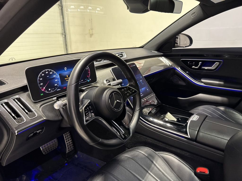 Used 2023 Mercedes-Benz S 500 4MATIC w/ AMG Line image 9