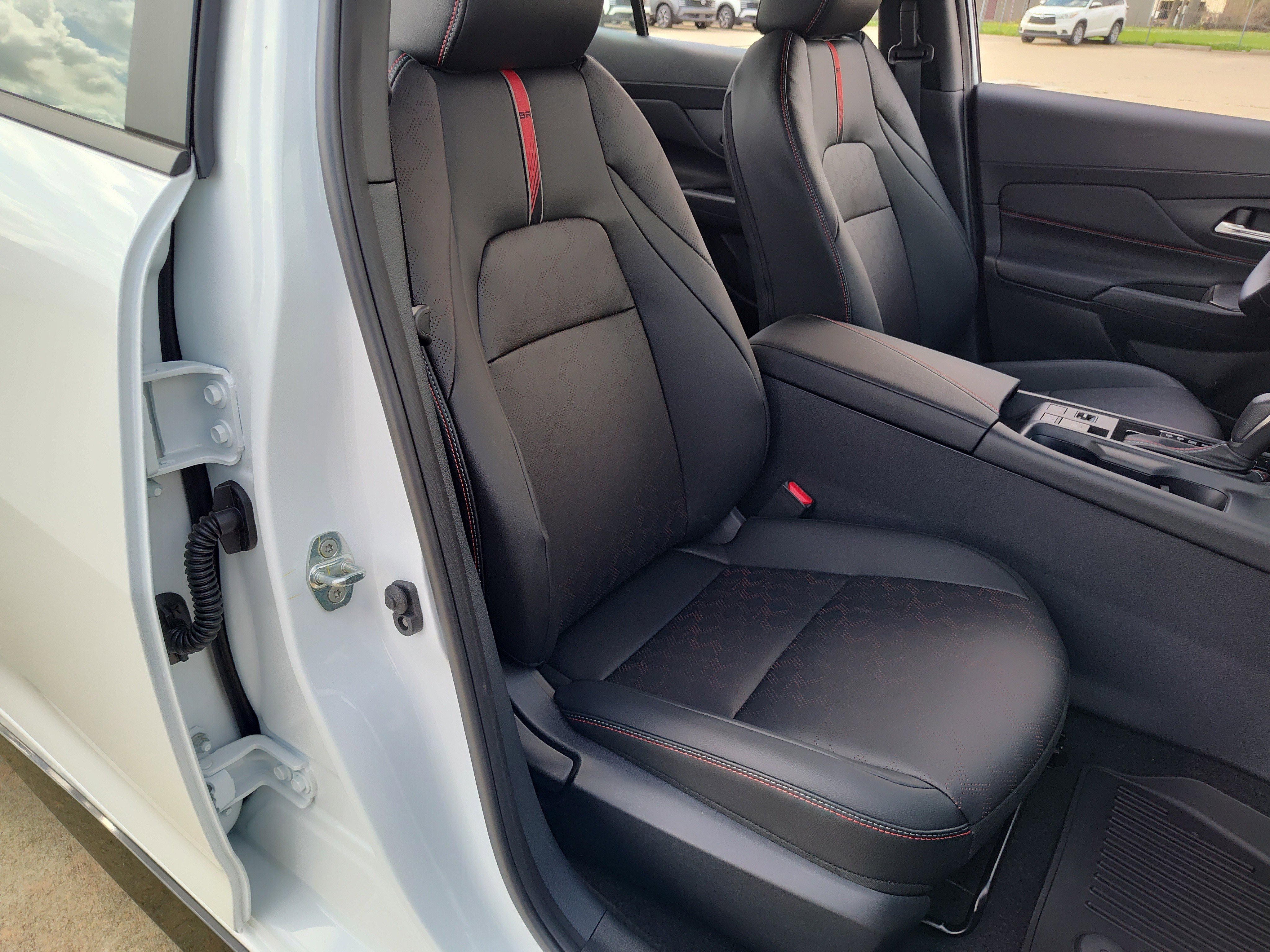 New 2026 Nissan Sentra SR image 12