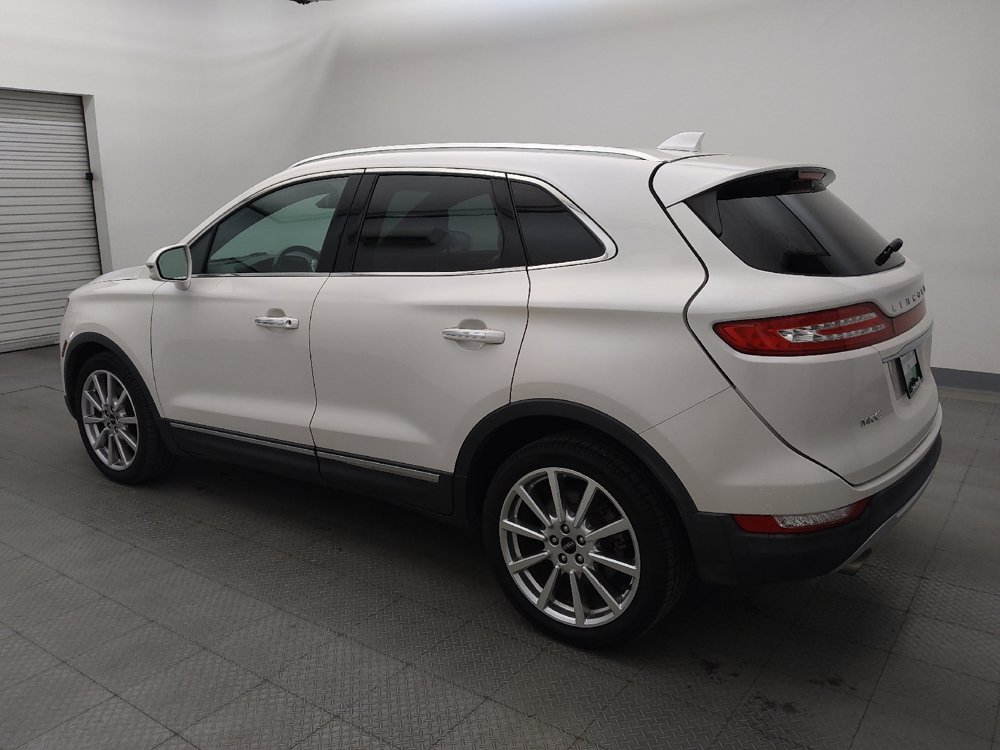 Used 2019 Lincoln MKC Reserve w/ MKC Climate Package FWD image 3