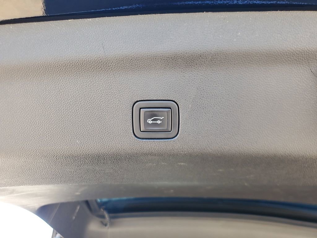 Used 2024 Chevrolet Tahoe LT image 7