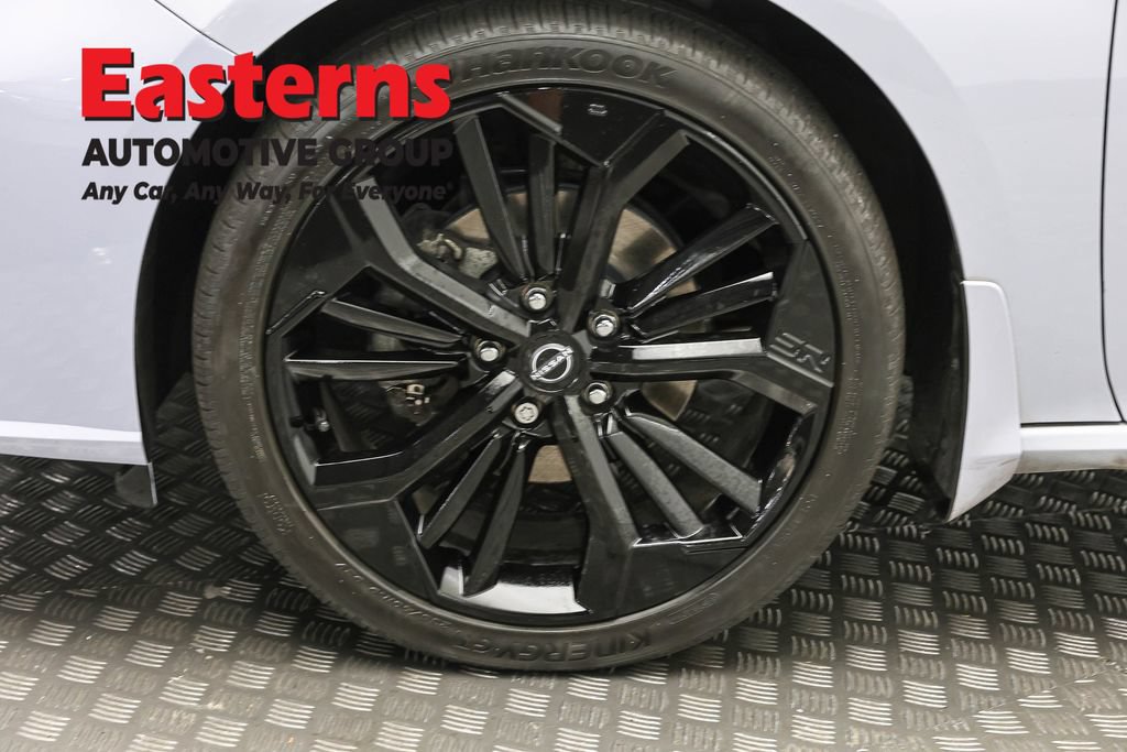 Used 2023 Nissan Altima 2.5 SR w/ SR Premium Package FWD image 32