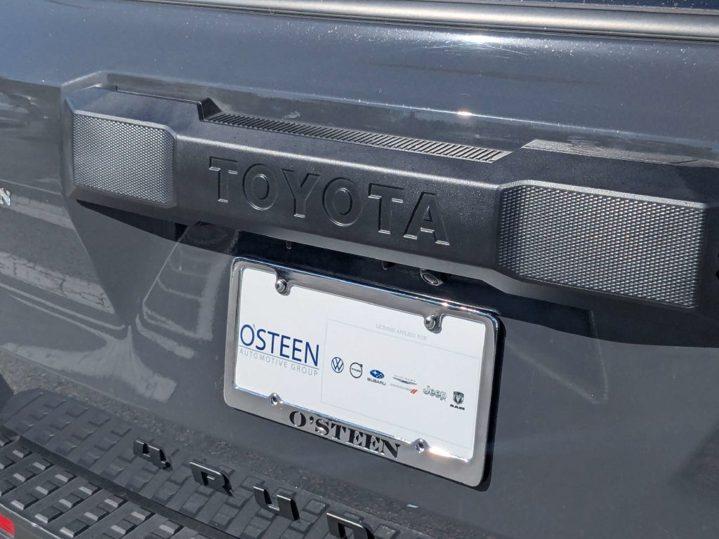 Used 2025 Toyota 4Runner SR5 RWD image 16