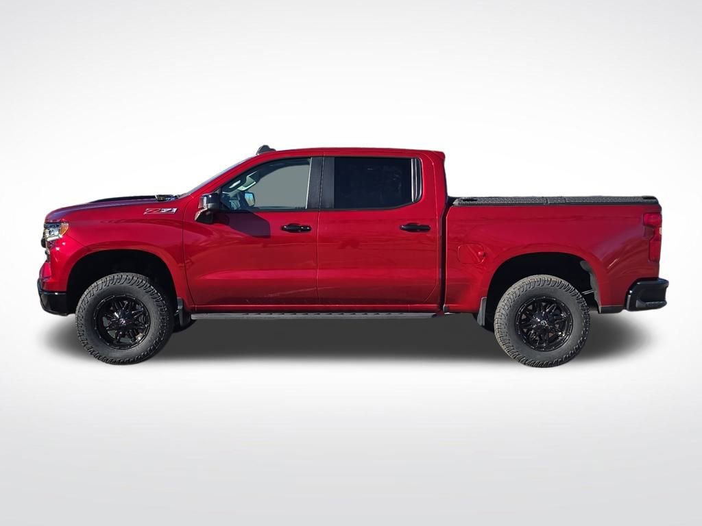 Used 2024 Chevrolet Silverado 1500 LT Trail Boss w/ LT Trail Boss Premium Package image 2