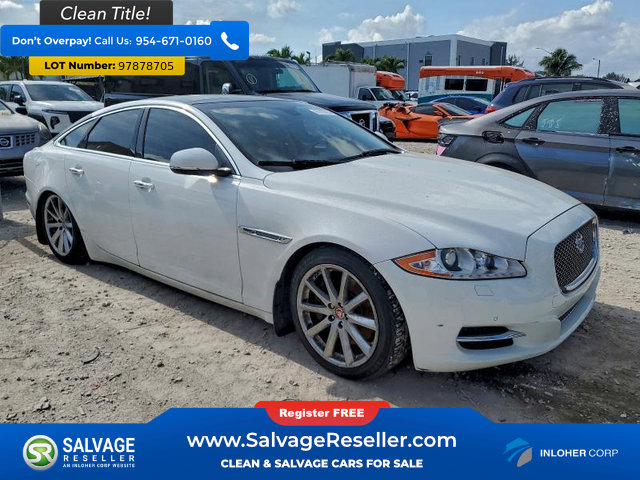 Used 2014 Jaguar XJ image 5