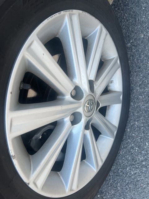 Used 2014 Toyota Camry XLE image 6