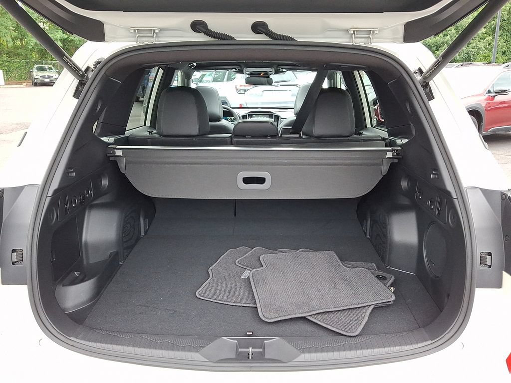 Certified 2025 Subaru Forester Limited AWD/4WD image 29
