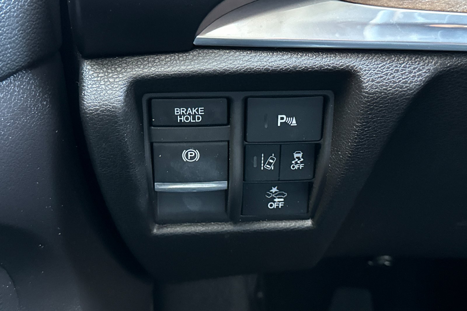 Used 2020 Acura MDX w/ Technology Package AWD/4WD image 42