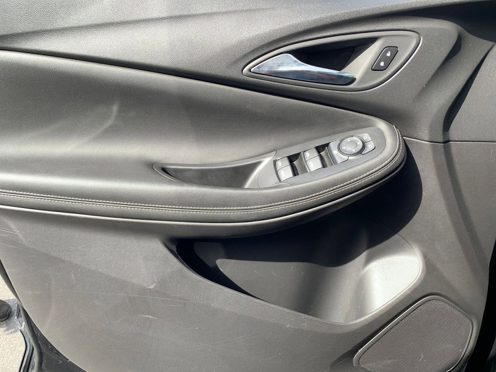 Used 2025 Buick Encore GX Preferred image 18