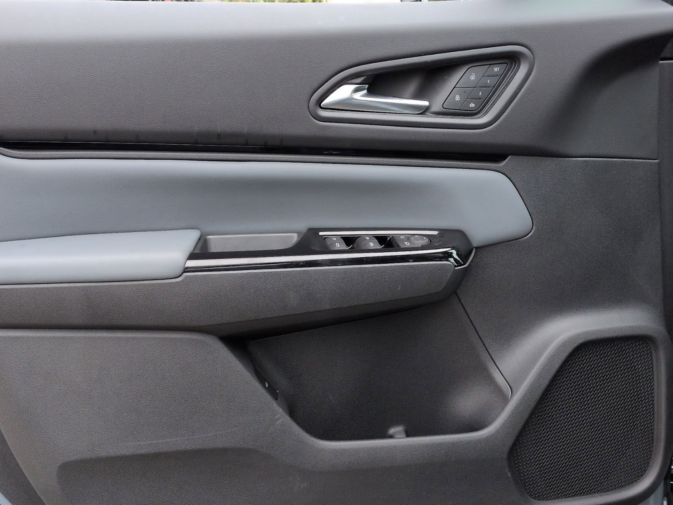 Used 2025 Honda Prologue Touring image 14