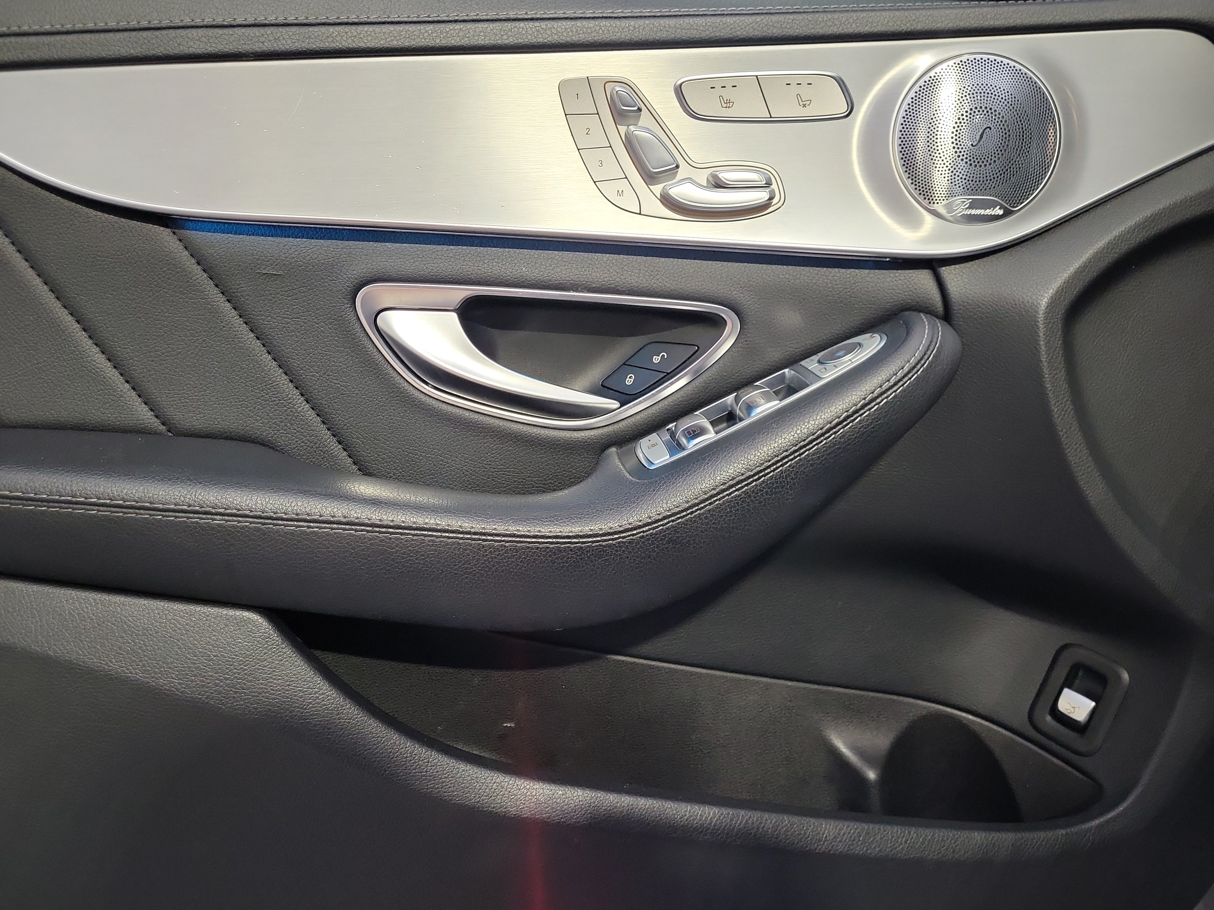 Used 2015 Mercedes-Benz C 300 4MATIC Sedan image 16