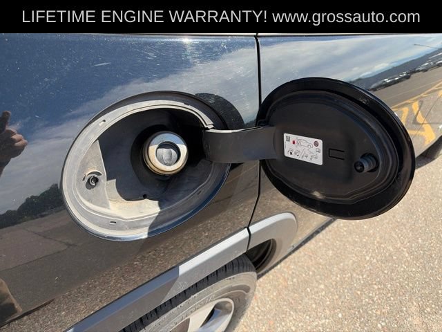 Used 2019 Jeep Cherokee Limited AWD/4WD image 11