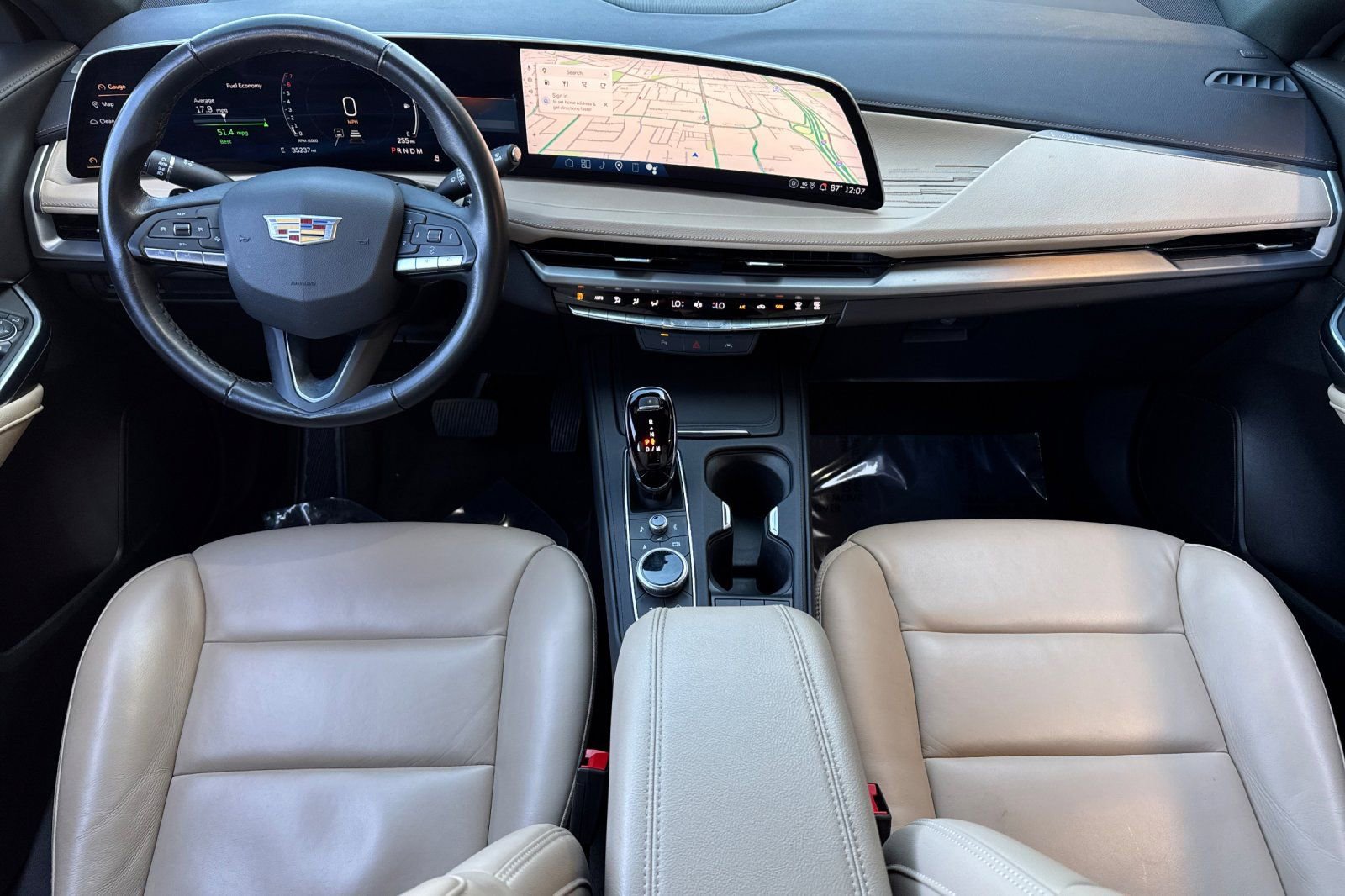 Used 2025 Cadillac XT4 Premium Luxury image 14