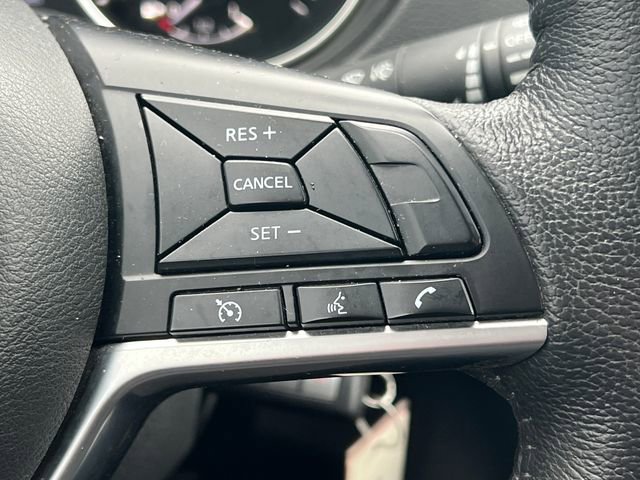 Used 2020 Nissan Rogue SV image 21