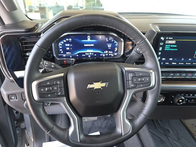 Used 2024 Chevrolet Silverado 1500 LT image 26
