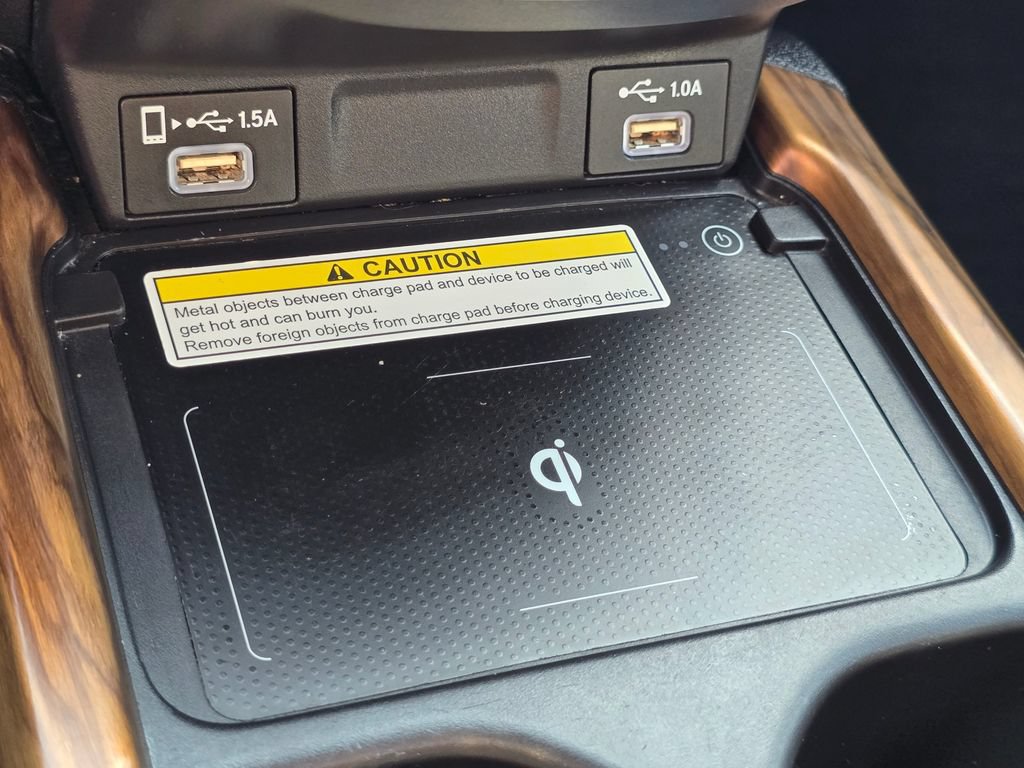 Used 2020 Honda CR-V Touring image 29