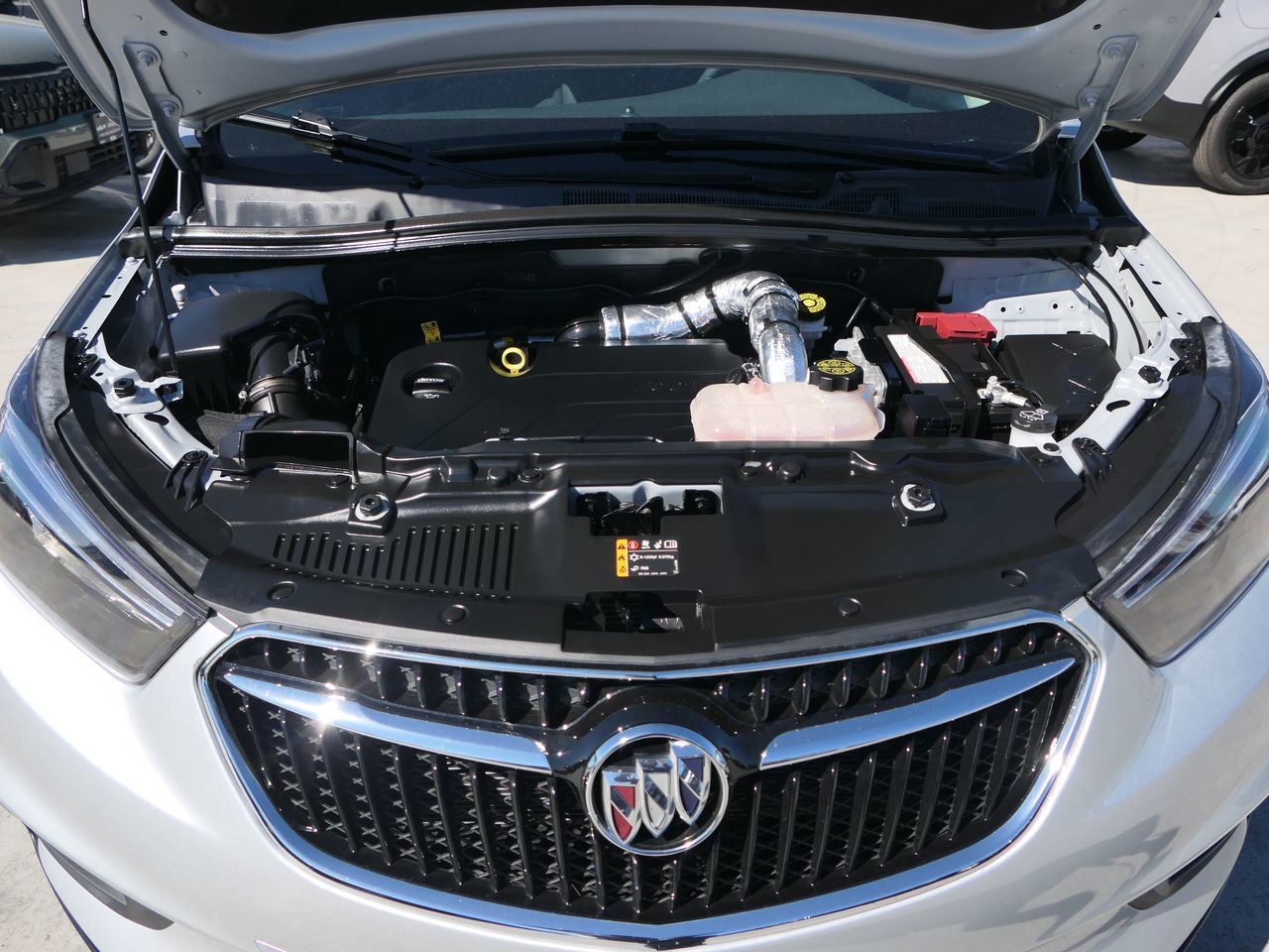 Used 2022 Buick Encore Preferred w/ Safety Package image 28