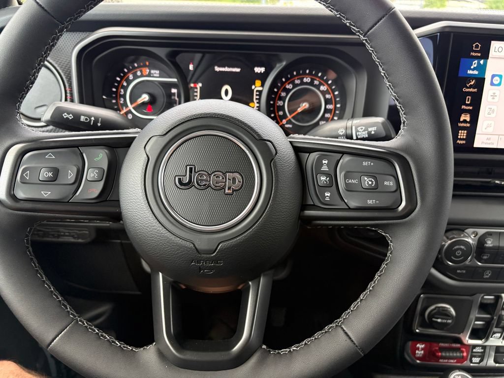New 2026 Jeep Gladiator Rubicon w/ Safety Group AWD/4WD image 18