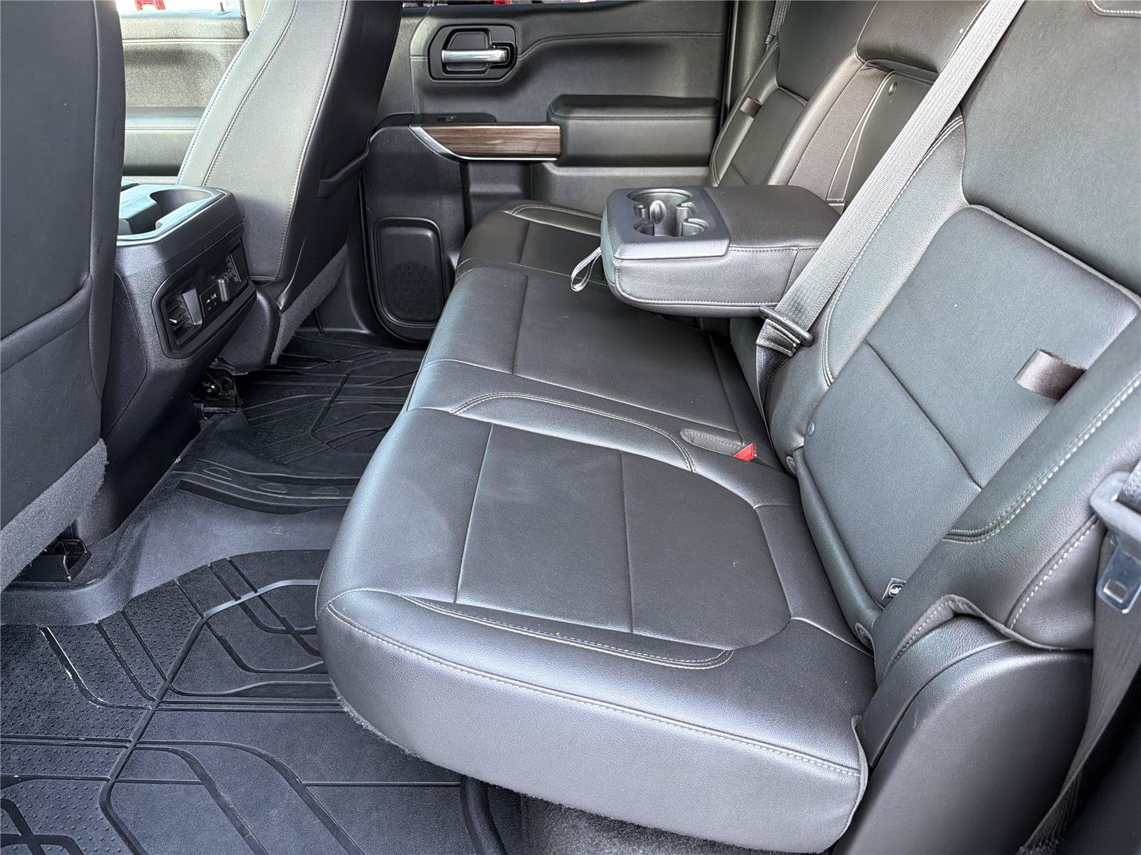 Used 2019 Chevrolet Silverado 1500 LT Trail Boss AWD/4WD image 19