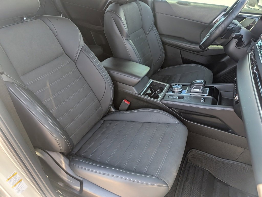 Used 2024 Mitsubishi Outlander Ralliart image 12