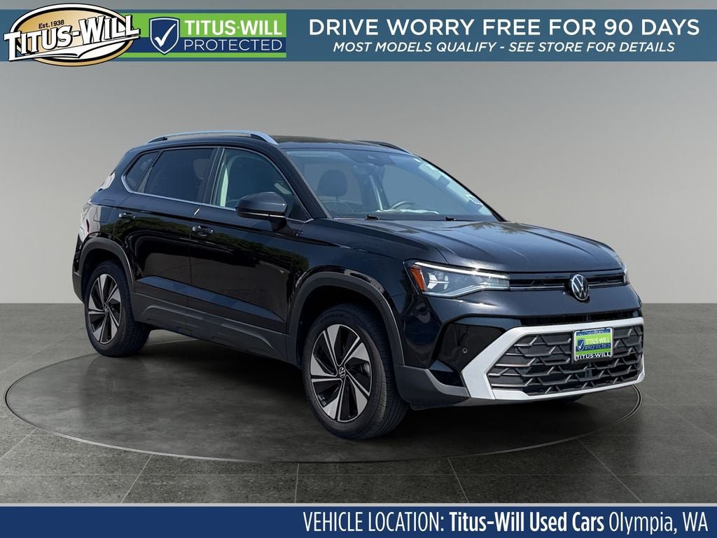 Used 2025 Volkswagen Taos SE AWD/4WD image 1