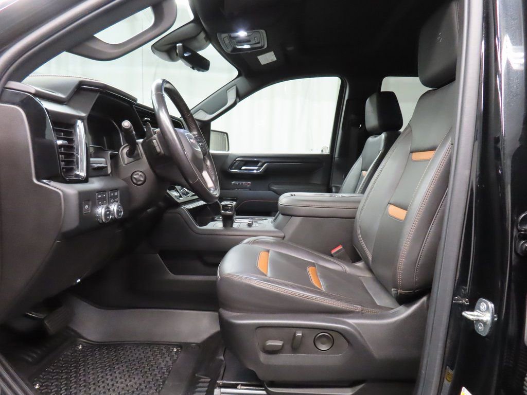 Used 2022 GMC Sierra 1500 AT4 w/ AT4 Premium Package AWD/4WD image 9