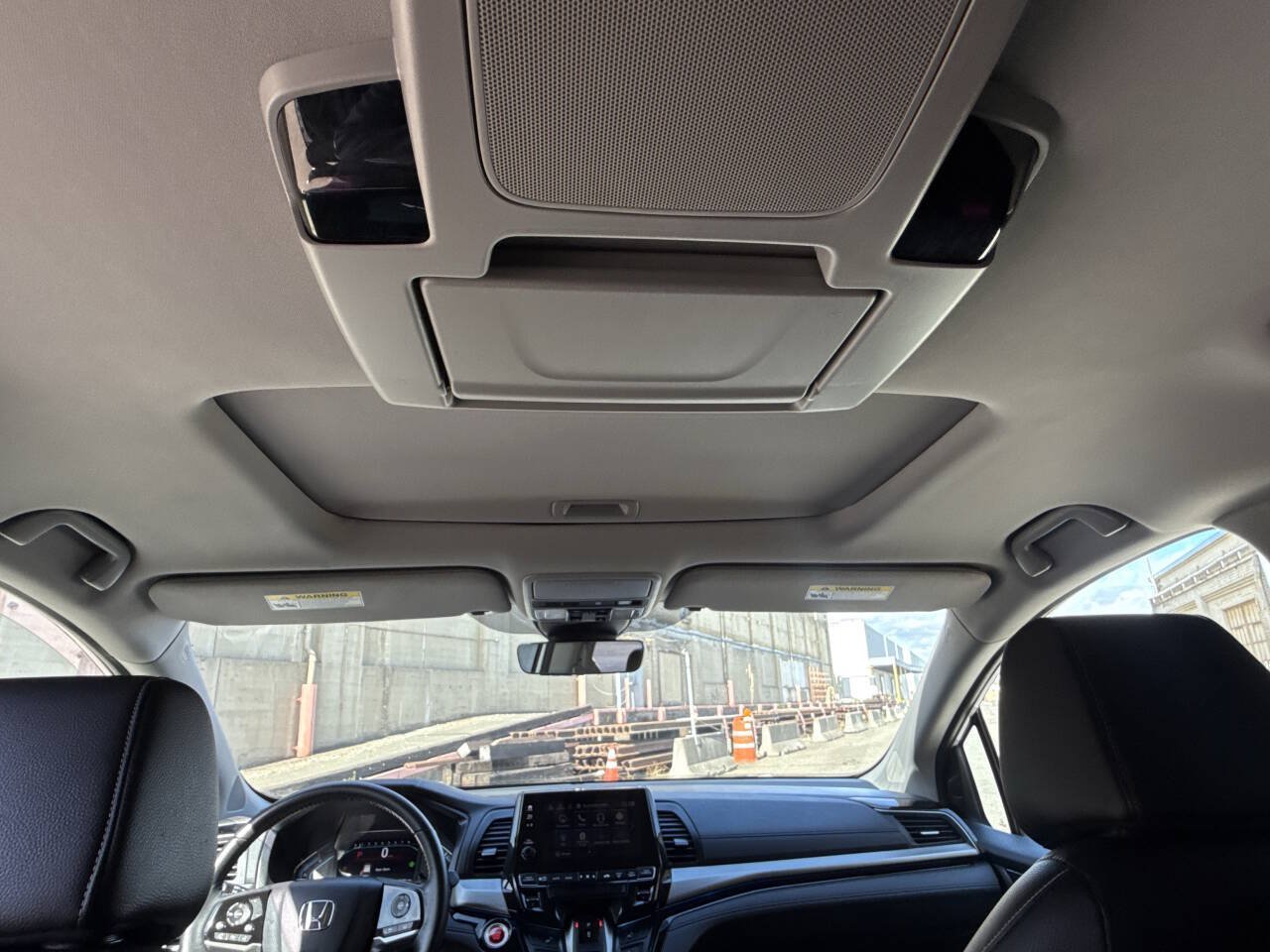 Used 2023 Honda Odyssey Touring image 23