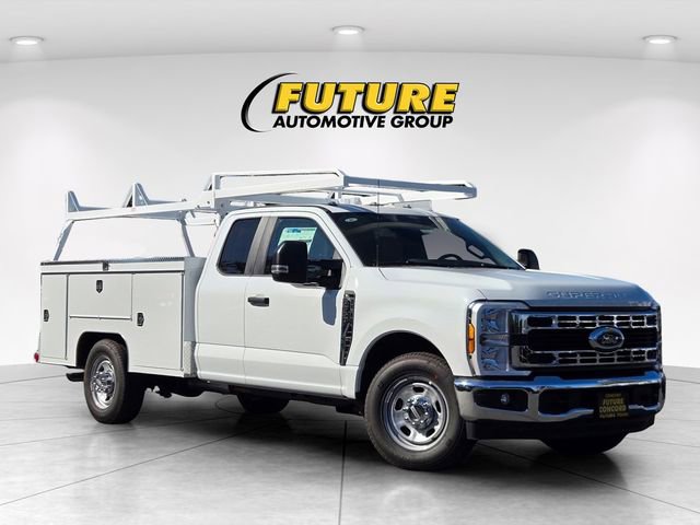 New 2026 Ford F350 XL w/ XL Chrome Package