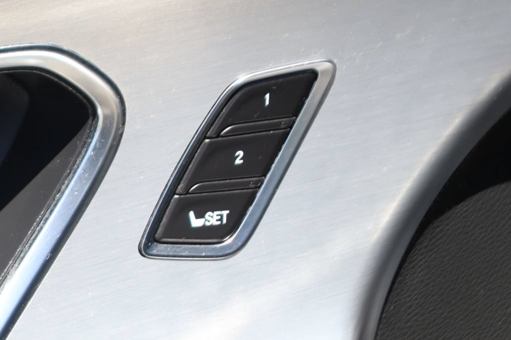 Used 2021 Acura RDX FWD w/ Technology Package image 16