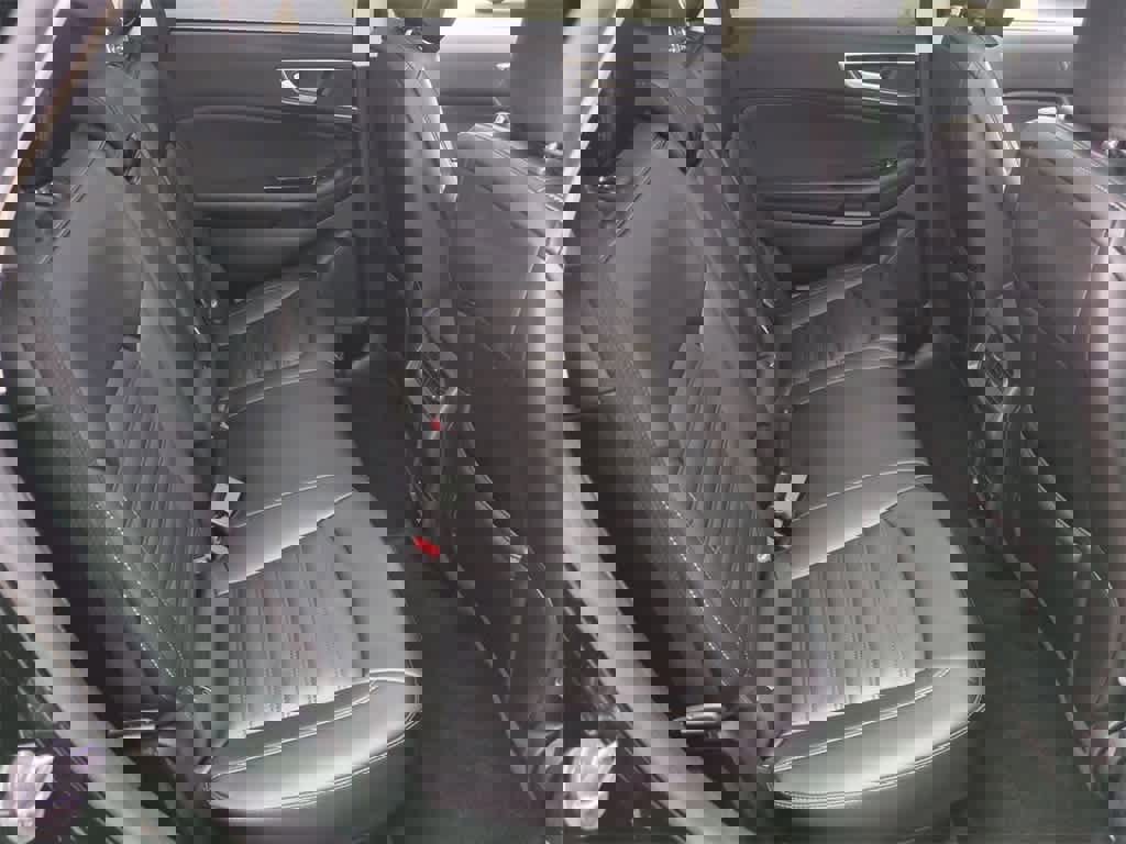 Used 2019 Ford Edge SEL w/ Equipment Group 201A image 13