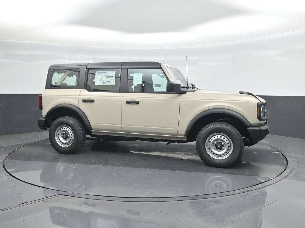New 2026 Ford Bronco 4-Door AWD/4WD image 11