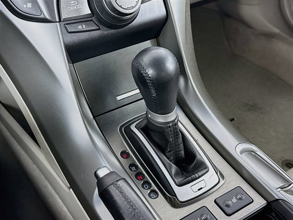 Used 2009 Acura TL w/ Technology Package FWD image 18