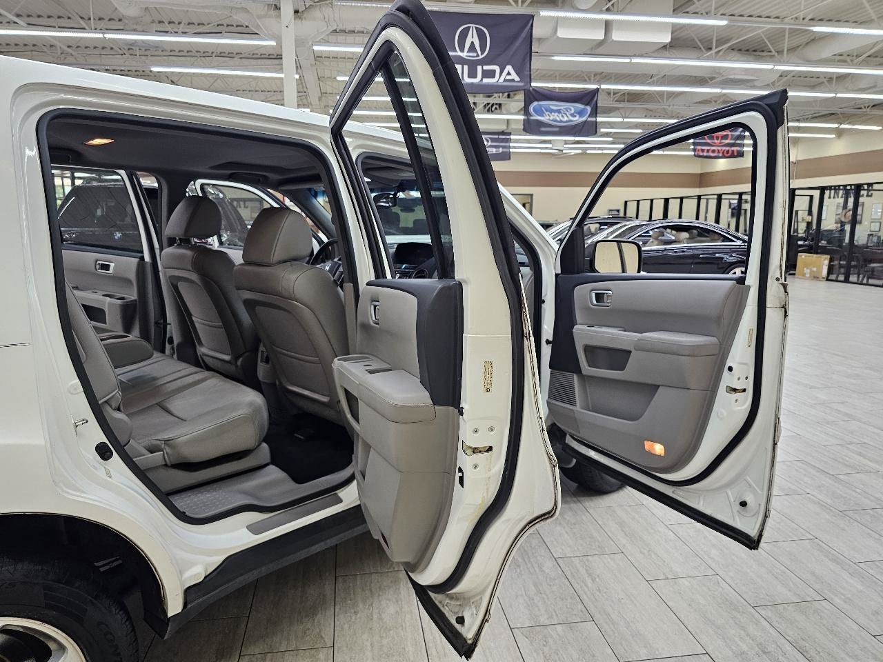 Used 2015 Honda Pilot EX-L image 14