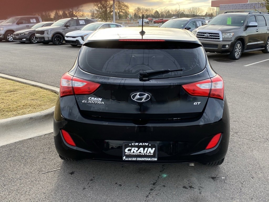 Used 2016 Hyundai Elantra GT image 4