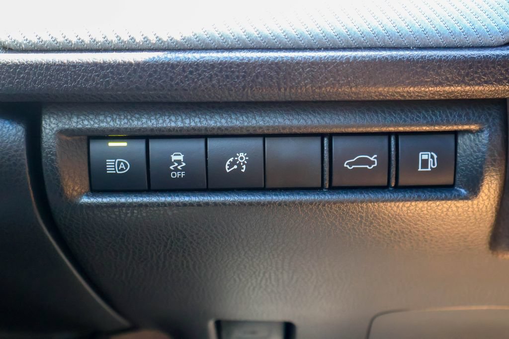 Used 2025 Toyota Camry SE w/ Multimedia Upgrade Package FWD image 19