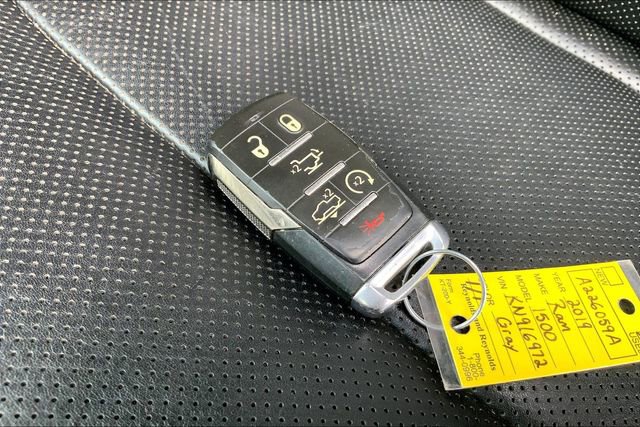 Used 2019 RAM 1500 Limited image 12