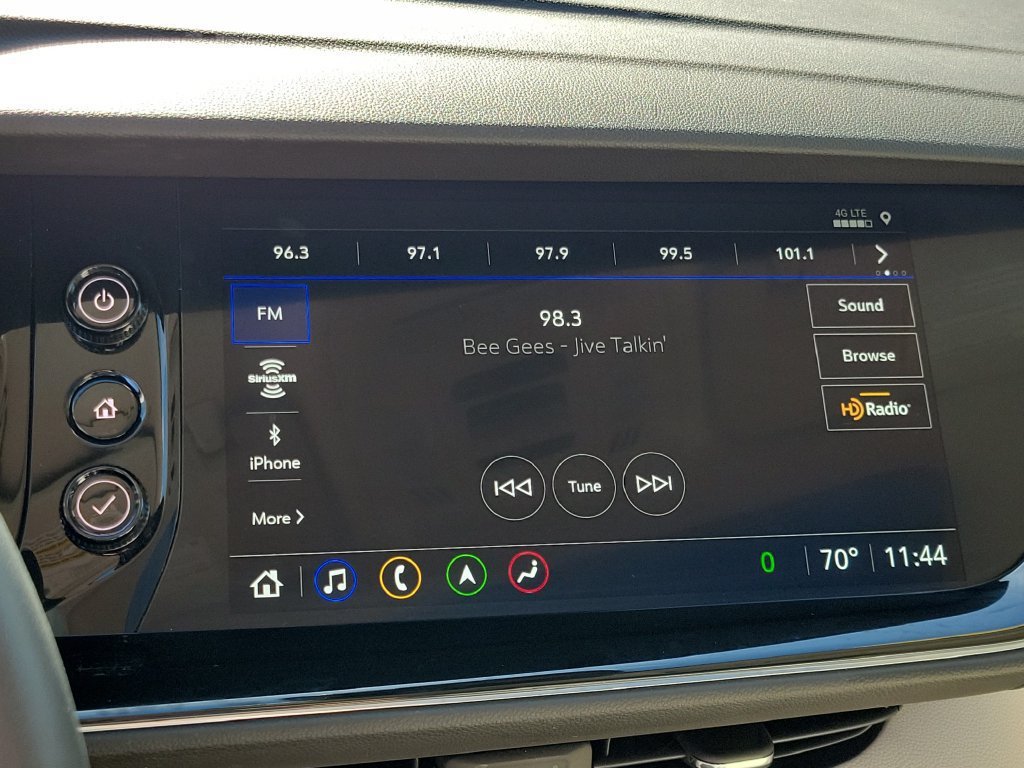 Used 2023 Buick Envision Avenir AWD/4WD image 28