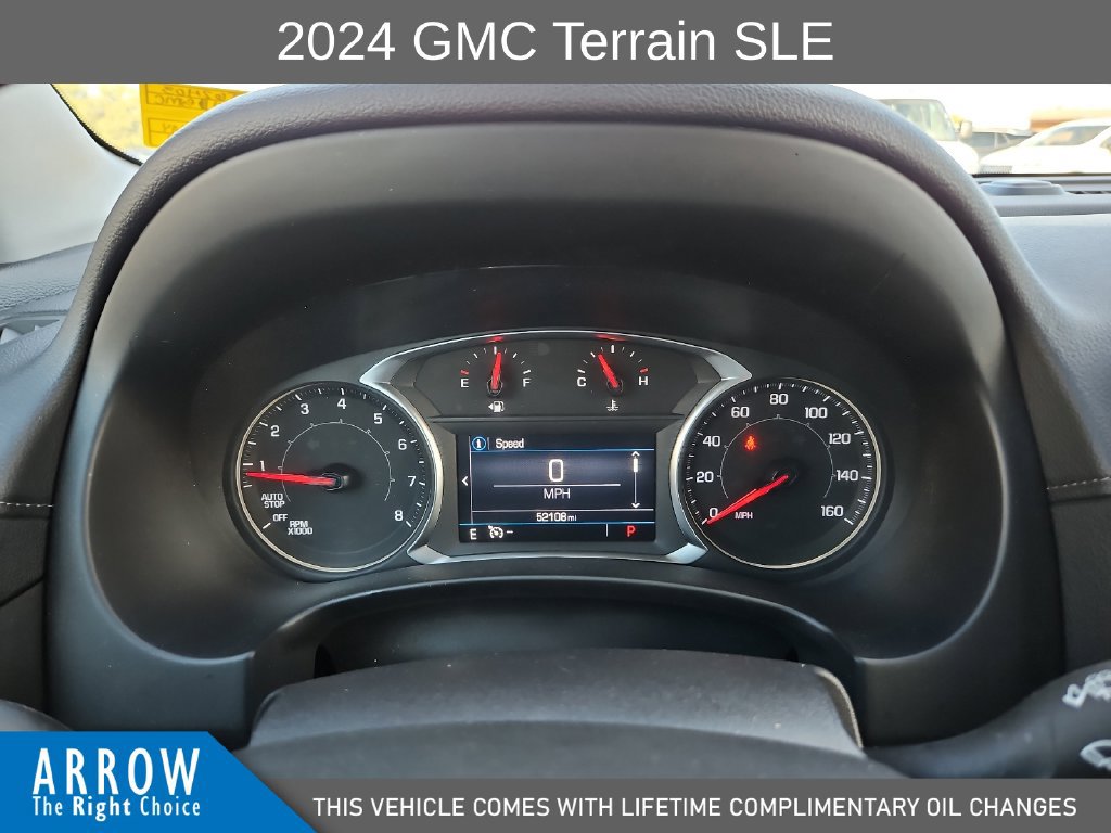 Used 2024 GMC Terrain SLE w/ Driver Convenience Package FWD image 26