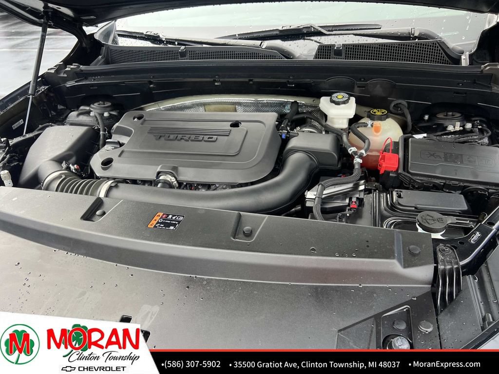 Certified 2023 Buick Envision Essence w/ Sport Touring Package AWD/4WD image 12