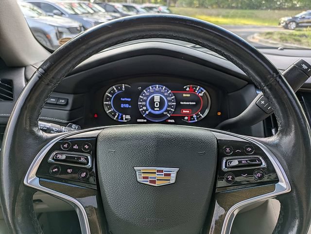 Used 2020 Cadillac Escalade Premium Luxury AWD/4WD image 31