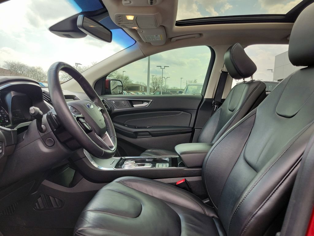 Certified 2020 Ford Edge Titanium image 17