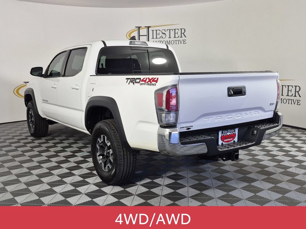 Used 2020 Toyota Tacoma TRD Off-Road AWD/4WD image 6