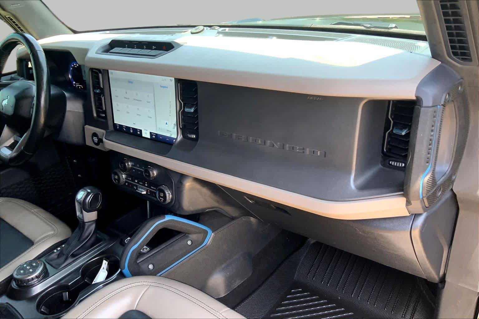 Used 2024 Ford Bronco Wildtrak AWD/4WD image 18